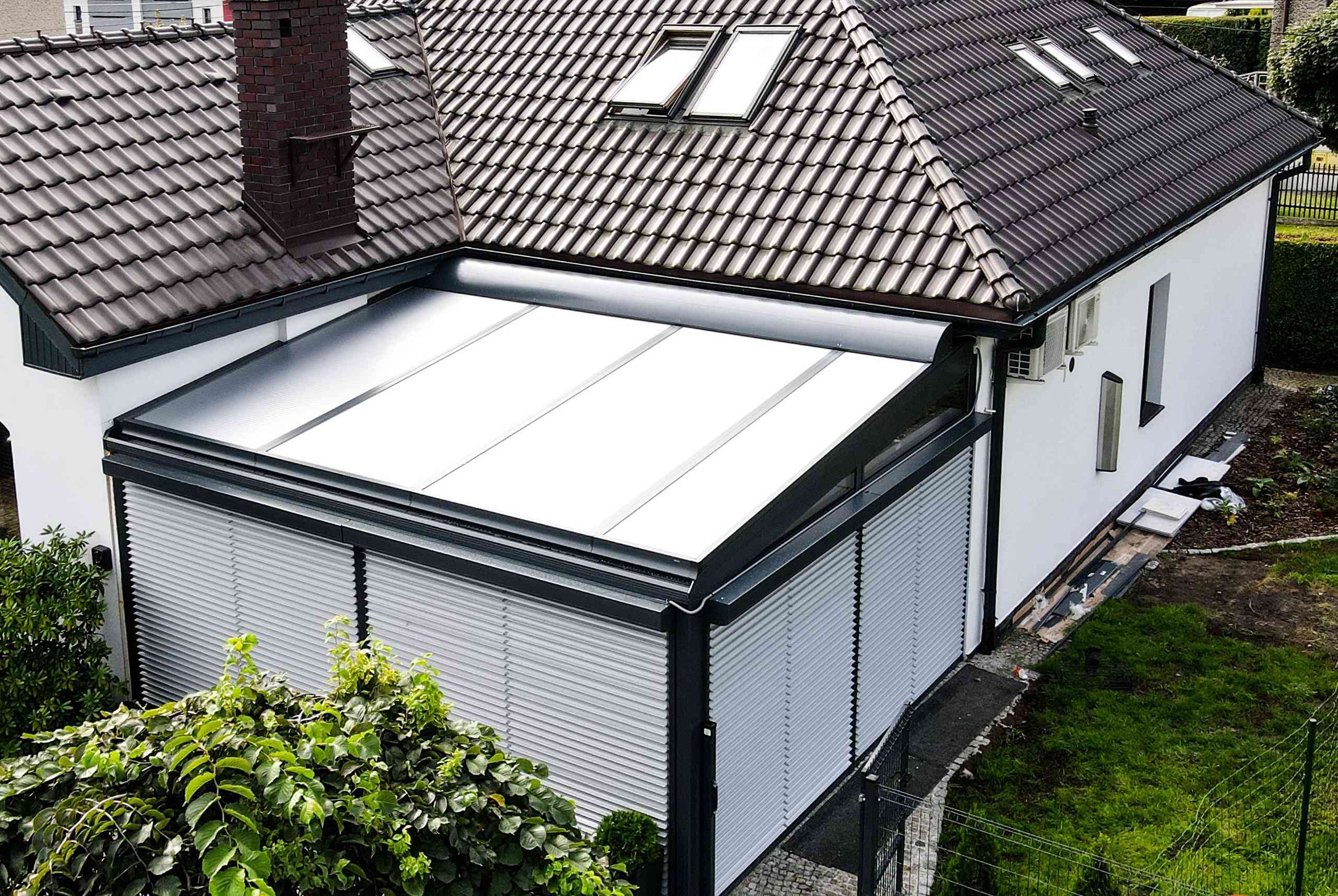 Aluminum Roof Shutter - exterior view